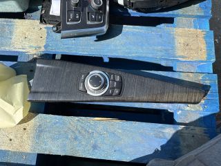 bontott BMW 3 GT Multimédia Vezérlő