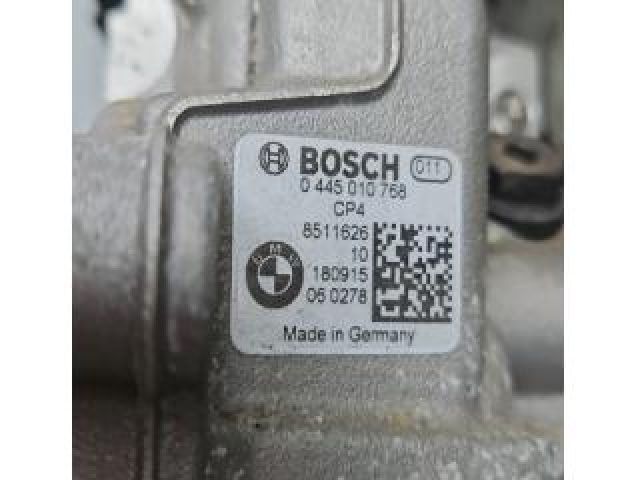 bontott BMW 4 Adagoló