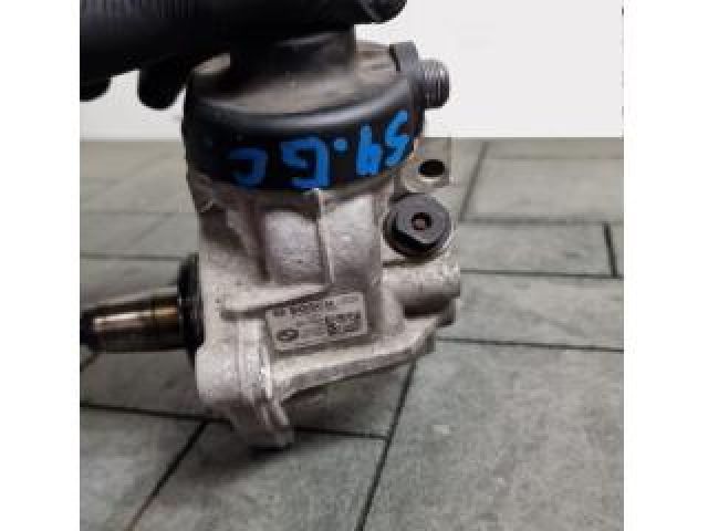 bontott BMW 4 Adagoló