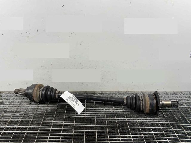 bontott BMW 4 Bal hátsó Féltengely