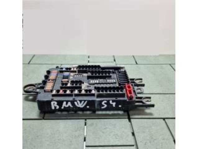 bontott BMW 4 Biztosítéktábla Motortér