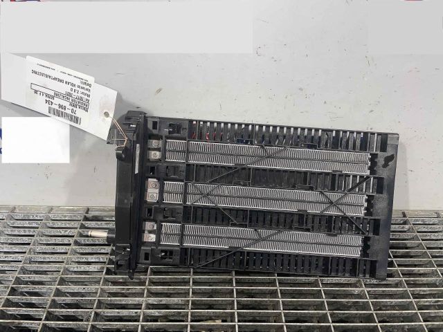 bontott BMW 4 Fűtőradiátor