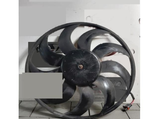 bontott BMW 4 Hűtőventilátor