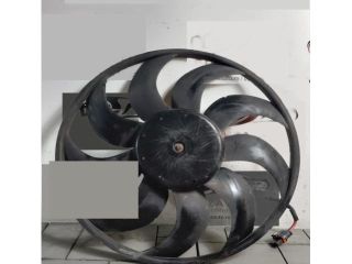 bontott BMW 4 Hűtőventilátor