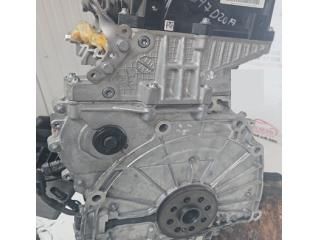 bontott BMW 4 Motor (Fűzött blokk hengerfejjel)