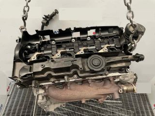 bontott BMW 4 Motor (Fűzött blokk hengerfejjel)