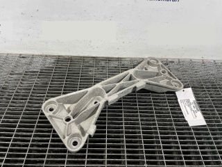 bontott BMW 4 Váltó Tartó Bak (Pozíciófüggetlen)