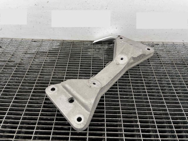 bontott BMW 4 Váltó Tartó Bak (Pozíciófüggetlen)