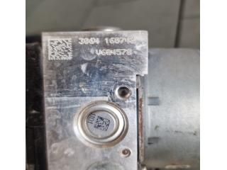 bontott BMW 4 ABS Kocka