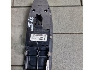 bontott BMW 4 Ablakemelő Kapcsoló Négyes / Kettes