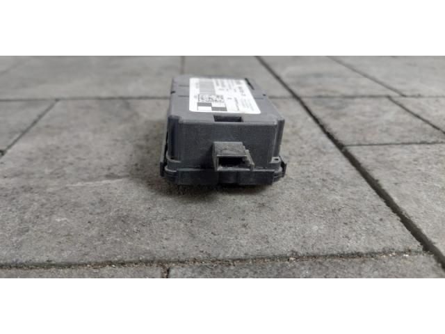 bontott BMW 4 Antenna Erősítő