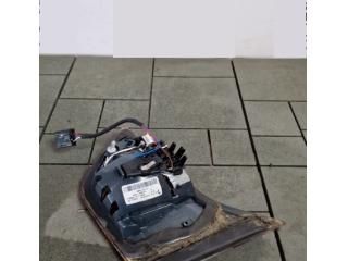 bontott BMW 4 Bal Belső Hátsó Lámpa