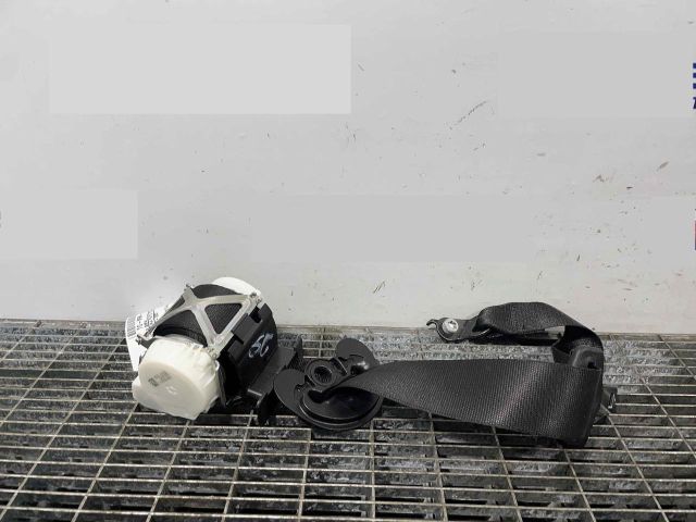 bontott BMW 4 Bal első Biztonsági Öv