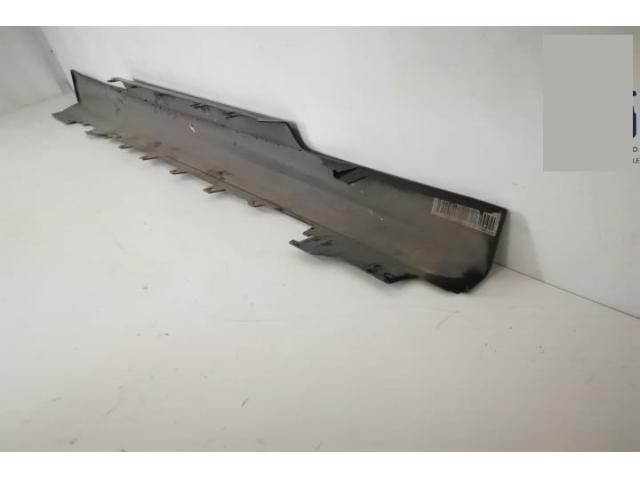 bontott BMW 4 Bal első Küszöb Díszléc