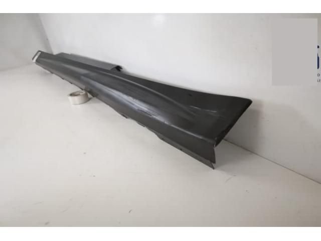 bontott BMW 4 Bal első Küszöb Díszléc