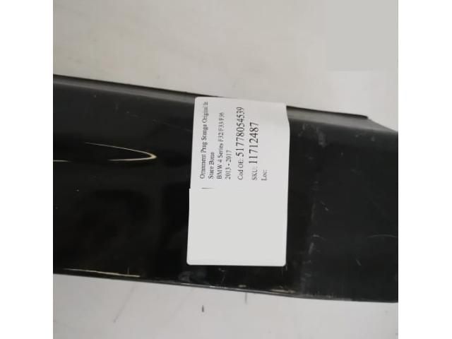 bontott BMW 4 Bal első Küszöb Díszléc