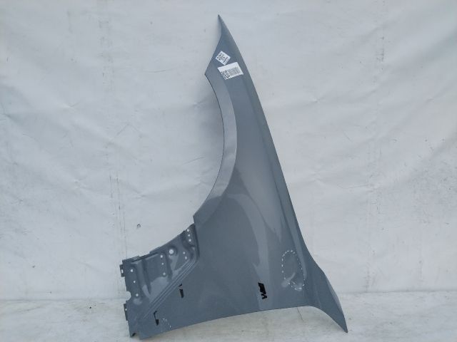 bontott BMW 4 Bal első Sárvédő