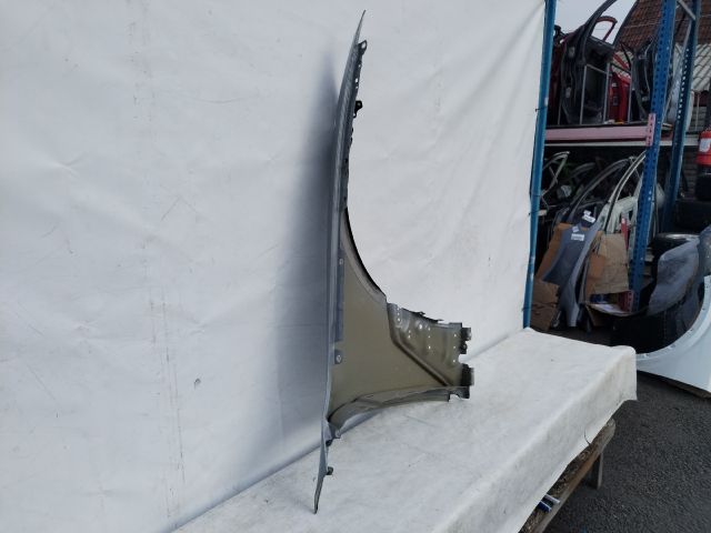 bontott BMW 4 Bal első Sárvédő