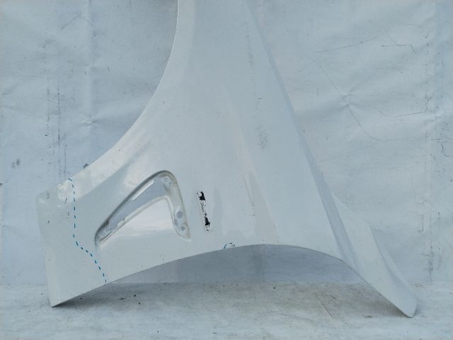 bontott BMW 4 Bal első Sárvédő