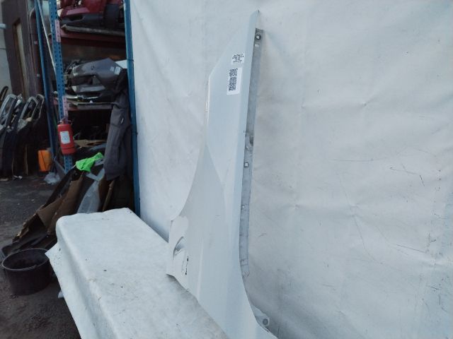 bontott BMW 4 Bal első Sárvédő