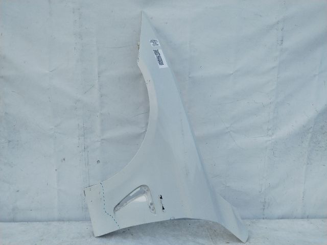 bontott BMW 4 Bal első Sárvédő