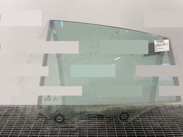 bontott BMW 4 Bal hátsó Ablak