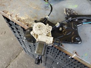 bontott BMW 4 Bal hátsó Ablakemelő Szerkezet (Elektromos)