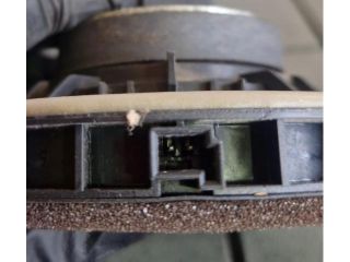 bontott BMW 4 Bal hátsó Hangszóró