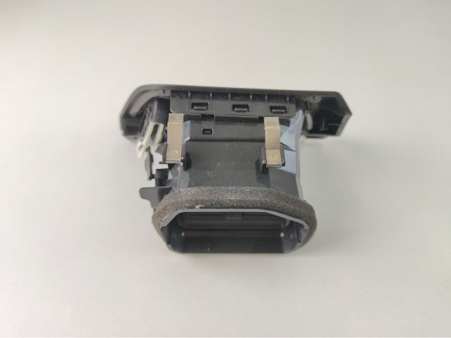 bontott BMW 4 Bal Szellőző