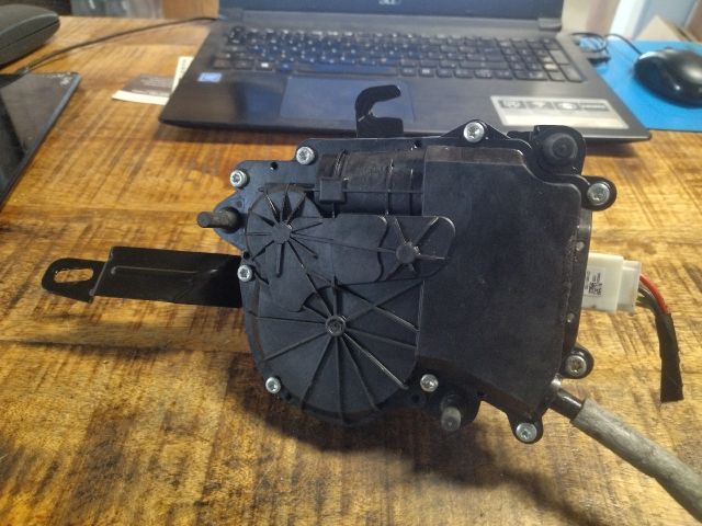 bontott BMW 4 Csomagtérajtó Motor