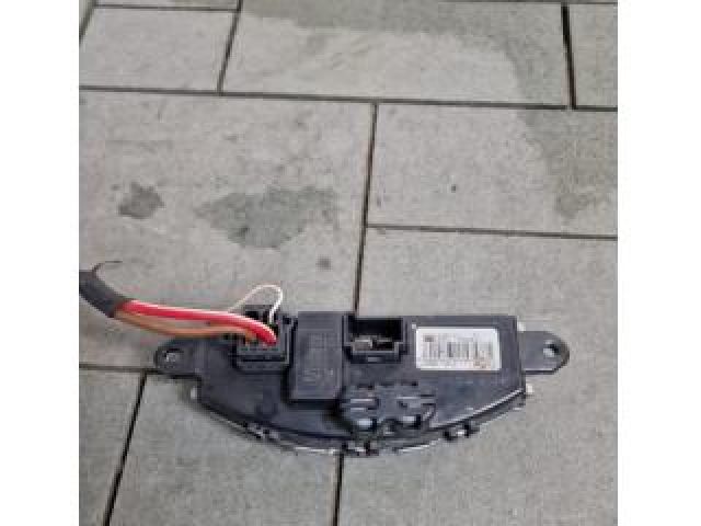 bontott BMW 4 Előtét Ellenállás Fűtőmotor