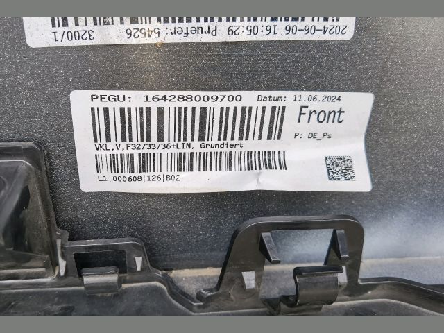 bontott BMW 4 Első Lökhárító (Részeivel)