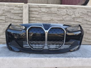 bontott BMW 4 Első Lökhárító (Részeivel)