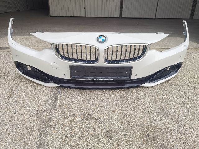 bontott BMW 4 Első Lökhárító (Részeivel)