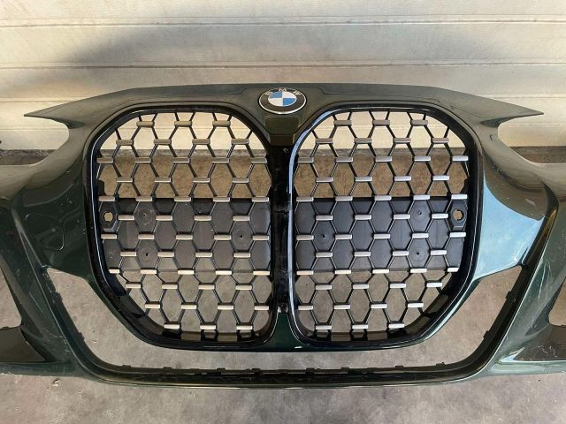 bontott BMW 4 Első Lökhárító (Üresen)