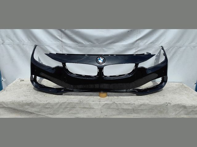 bontott BMW 4 Első Lökhárító (Üresen)