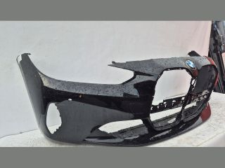 bontott BMW 4 Első Lökhárító (Üresen)