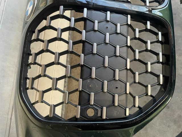 bontott BMW 4 Első Lökhárító (Üresen)