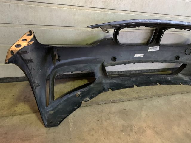 bontott BMW 4 Első Lökhárító (Üresen)