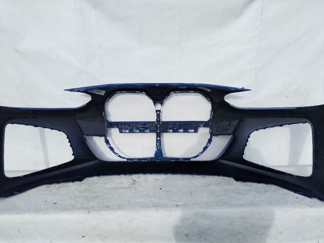 bontott BMW 4 Első Lökhárító (Üresen)