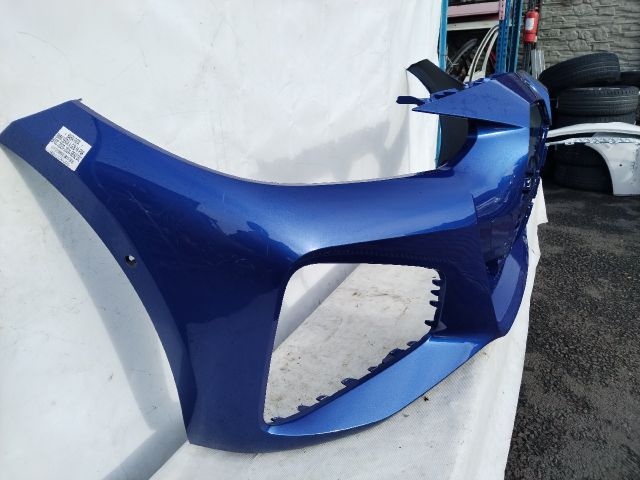 bontott BMW 4 Első Lökhárító (Üresen)