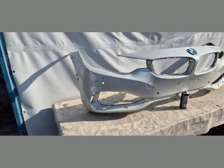 bontott BMW 4 Első Lökhárító (Üresen)