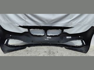 bontott BMW 4 Első Lökhárító (Üresen)