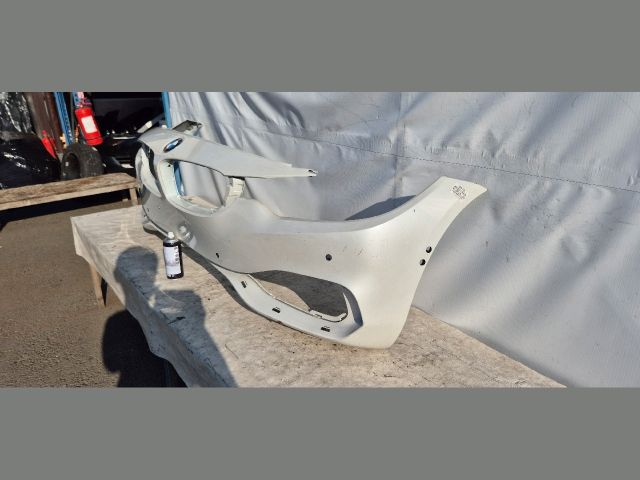 bontott BMW 4 Első Lökhárító (Üresen)