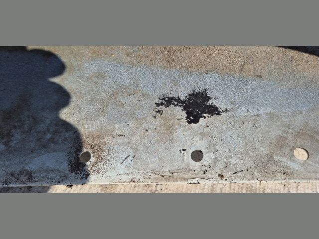 bontott BMW 4 Első Lökhárító (Üresen)