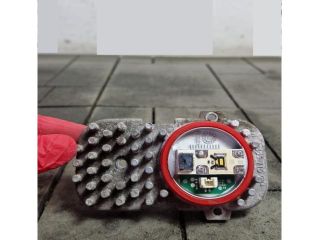 bontott BMW 4 Fényszóró Elektronika