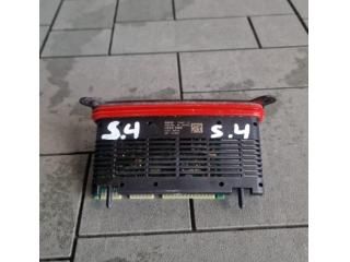 bontott BMW 4 Fényszóró Elektronika