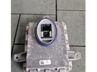 bontott BMW 4 Fényszóró Elektronika