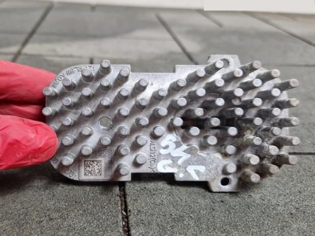 bontott BMW 4 Fényszóró Elektronika