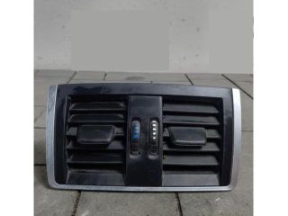 bontott BMW 4 Hátsó középső Szellőző